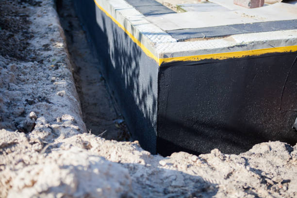 Professional Foundation Crack Repair technician working in Evansport, OH